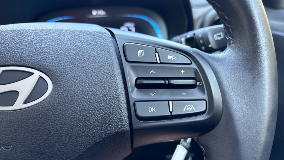 Hyundai i10 1.0 [63] Advance 5dr [Nav] Petrol Hatchback - Image 39