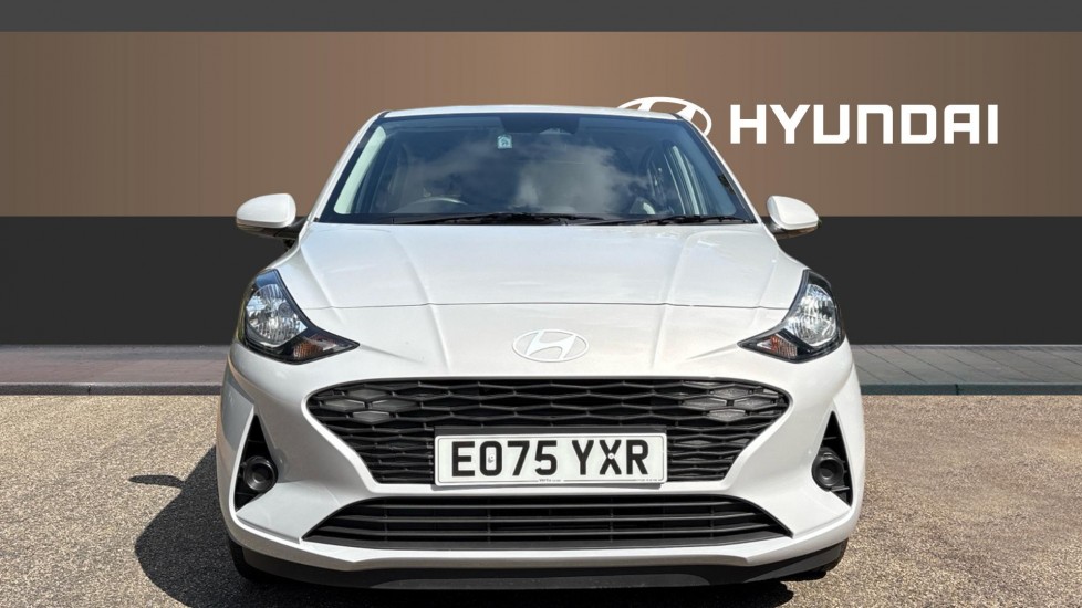 Hyundai i10 1.0 [63] Advance 5dr [Nav] Petrol Hatchback - Image 3