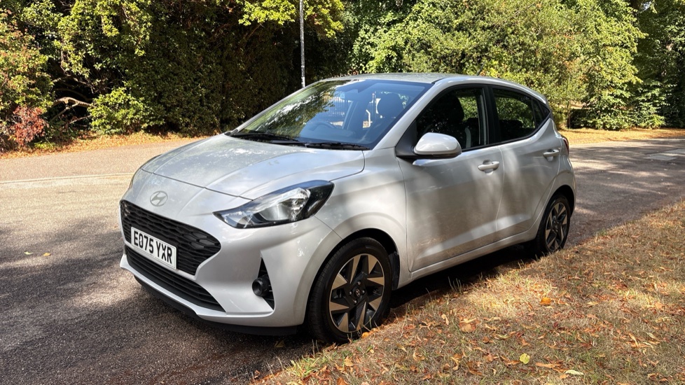 Hyundai i10 1.0 [63] Advance 5dr [Nav] Petrol Hatchback - Image 22
