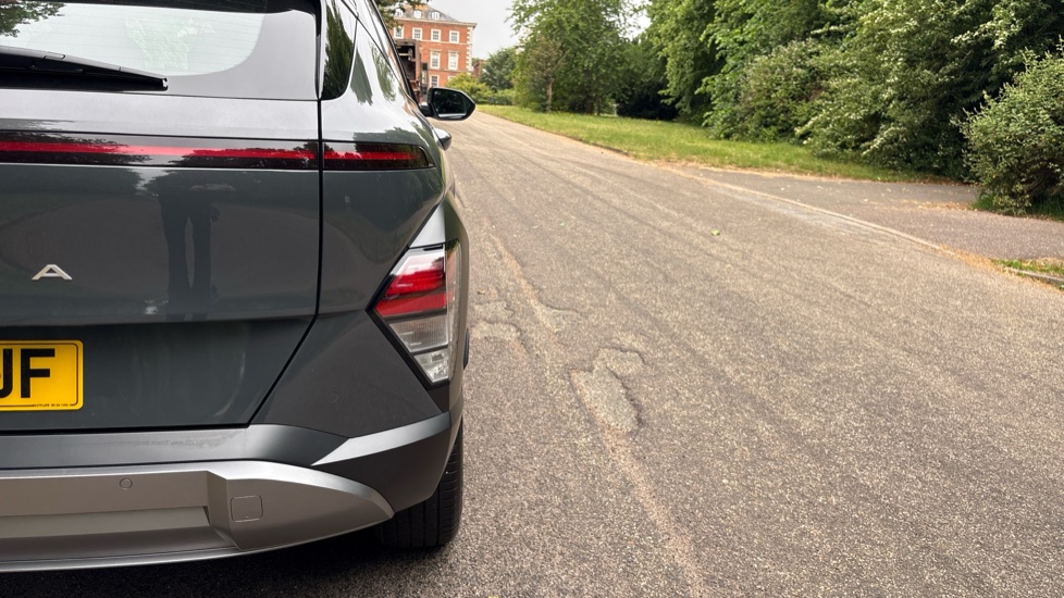 Hyundai KONA 1.6T 138 Advance 5dr Petrol Hatchback - Image 28
