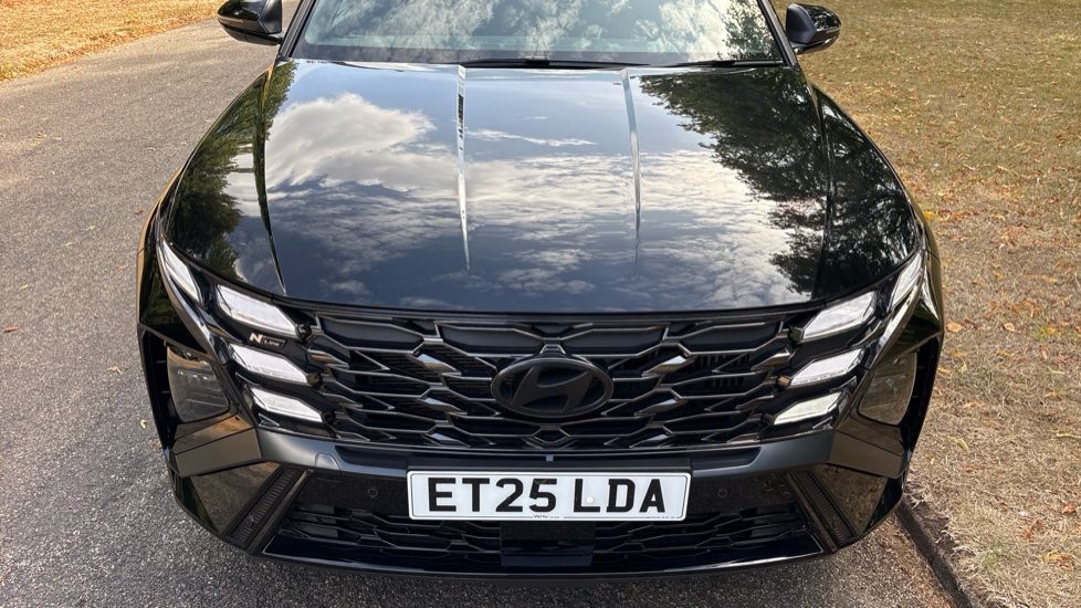 Hyundai TUCSON 1.6T Hybrid N Line 5dr Auto Hybrid Estate - Image 8