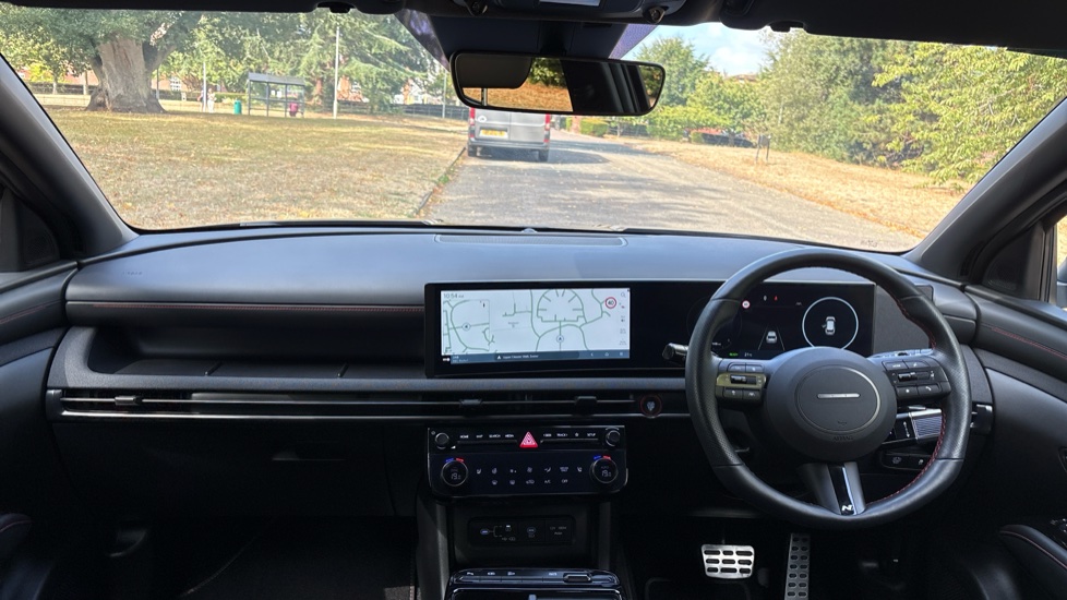Hyundai TUCSON 1.6T Hybrid N Line 5dr Auto Hybrid Estate - Image 10