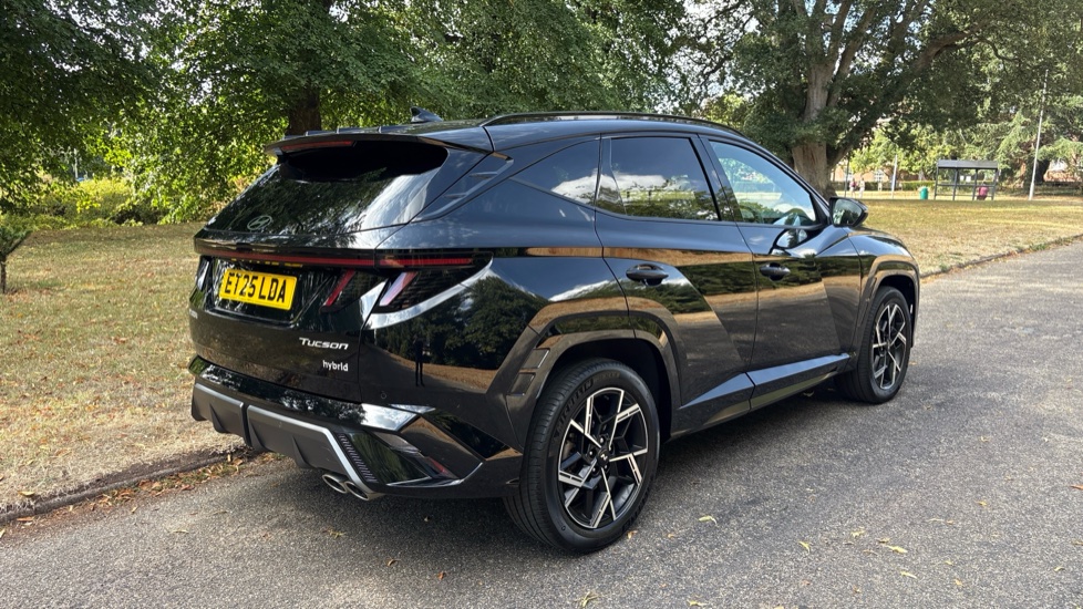 Hyundai TUCSON 1.6T Hybrid N Line 5dr Auto Hybrid Estate - Image 28