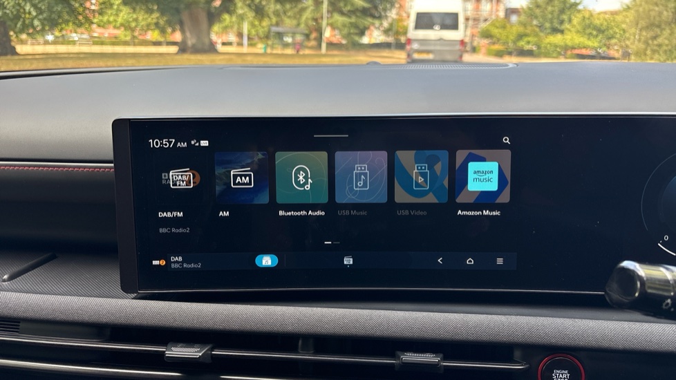 Hyundai TUCSON 1.6T Hybrid N Line 5dr Auto Hybrid Estate - Image 32