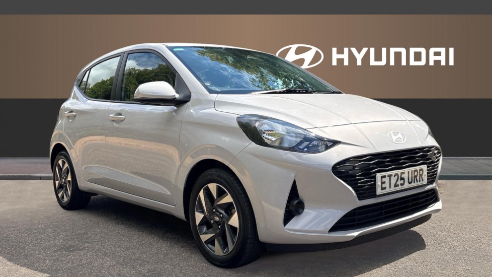 Hyundai i10 1.0 [63] Advance 5dr [Nav] Petrol Hatchback - Image 1