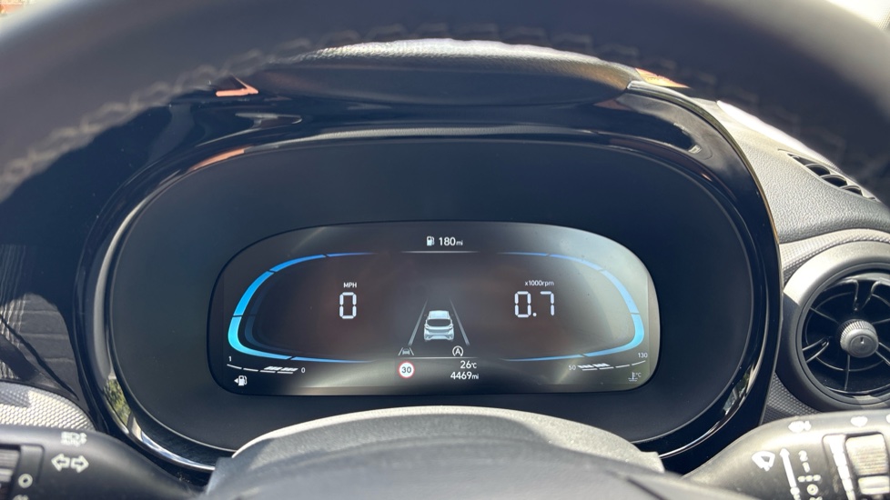 Hyundai i10 1.0 [63] Advance 5dr [Nav] Petrol Hatchback - Image 18