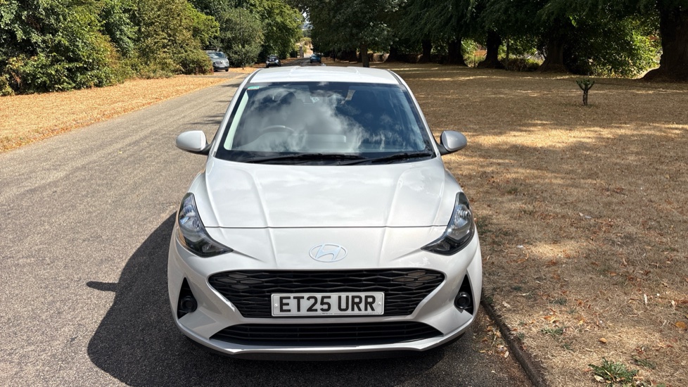 Hyundai i10 1.0 [63] Advance 5dr [Nav] Petrol Hatchback - Image 21
