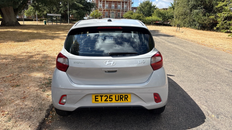 Hyundai i10 1.0 [63] Advance 5dr [Nav] Petrol Hatchback - Image 27