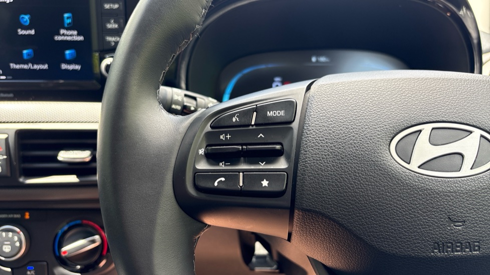 Hyundai i10 1.0 [63] Advance 5dr [Nav] Petrol Hatchback - Image 37