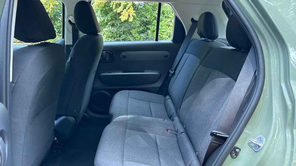 Hyundai INSTER 71kW 01 42kWh 5dr Auto Electric Hatchback - Image 16
