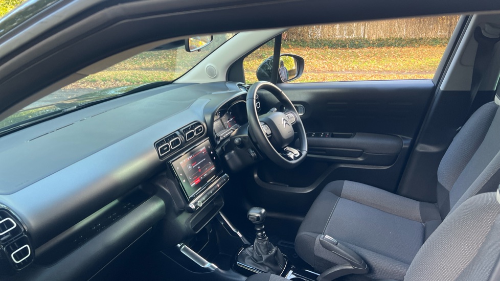 Citroen C3 Aircross 1.2 PureTech 110 You 5dr Petrol Hatchback - Image 9