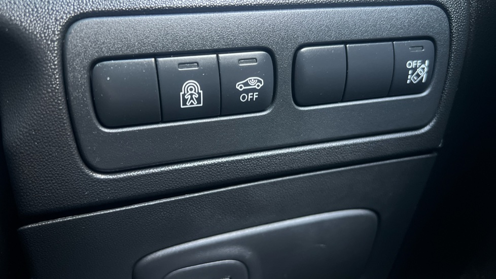 Citroen C3 Aircross 1.2 PureTech 110 You 5dr Petrol Hatchback - Image 31