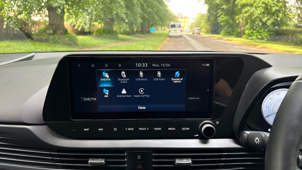 Hyundai i20 1.0T GDi Premium 5dr DCT Petrol Hatchback - Image 31