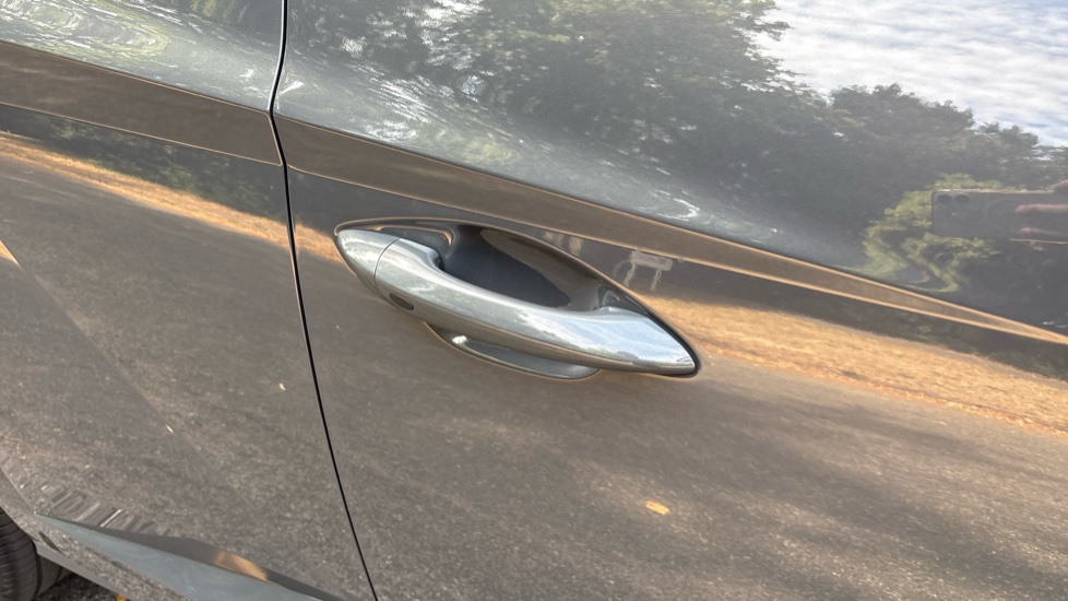 Hyundai TUCSON 1.6T Plug-in Hybrid N Line 5dr Auto Estate - Image 26
