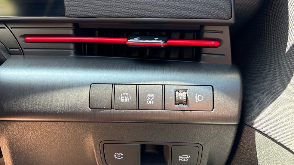 Hyundai KONA 1.6 Hybrid 138 N Line 5dr DCT Hybrid Hatchback - Image 43