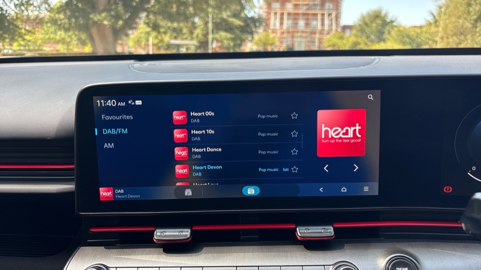 Hyundai KONA 1.6 Hybrid 129 N Line 5dr DCT Hybrid Hatchback - Image 31