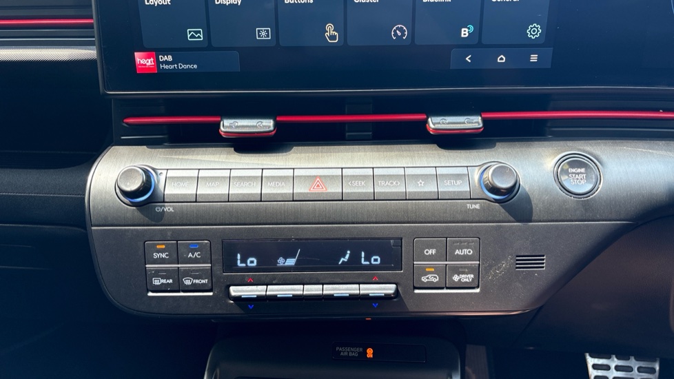Hyundai KONA 1.6 Hybrid 129 N Line 5dr DCT Hybrid Hatchback - Image 36