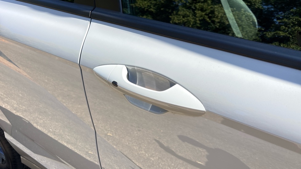 Hyundai KONA 1.6 Hybrid 129 N Line 5dr DCT Hybrid Hatchback - Image 26