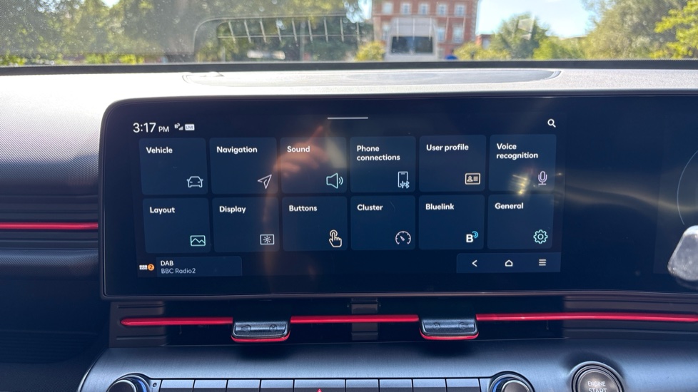 Hyundai KONA 1.6 Hybrid 129 N Line 5dr DCT Hybrid Hatchback - Image 35