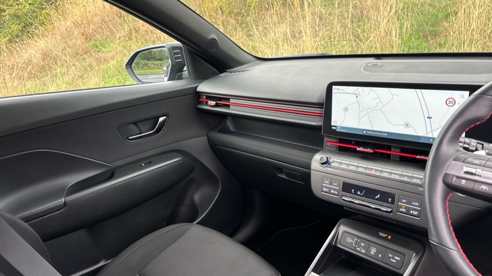 Hyundai KONA 1.6 Hybrid 129 N Line 5dr DCT Hybrid Hatchback - Image 14