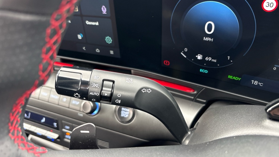 Hyundai KONA 1.6 Hybrid 129 N Line 5dr DCT Hybrid Hatchback - Image 41