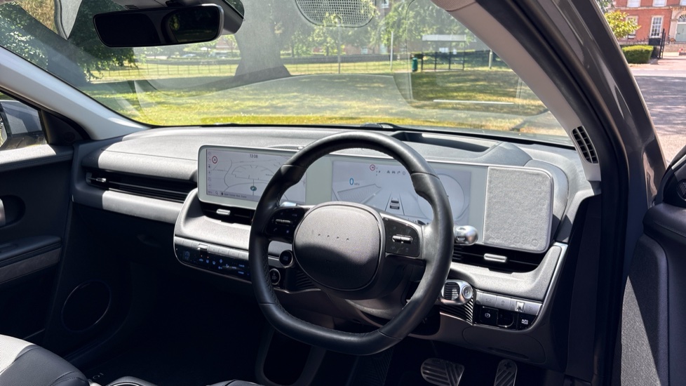 Hyundai IONIQ 5 225kW Ultimate 73 kWh 5dr AWD Auto [Tech] Electric Hatchback - Image 11