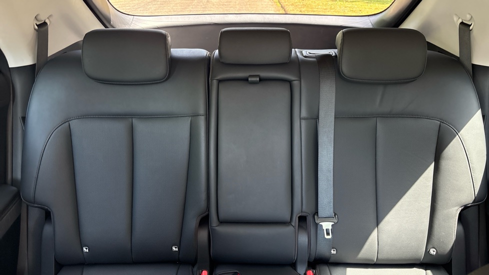 Hyundai IONIQ 5 225kW Ultimate 73 kWh 5dr AWD Auto [Tech] Electric Hatchback - Image 15