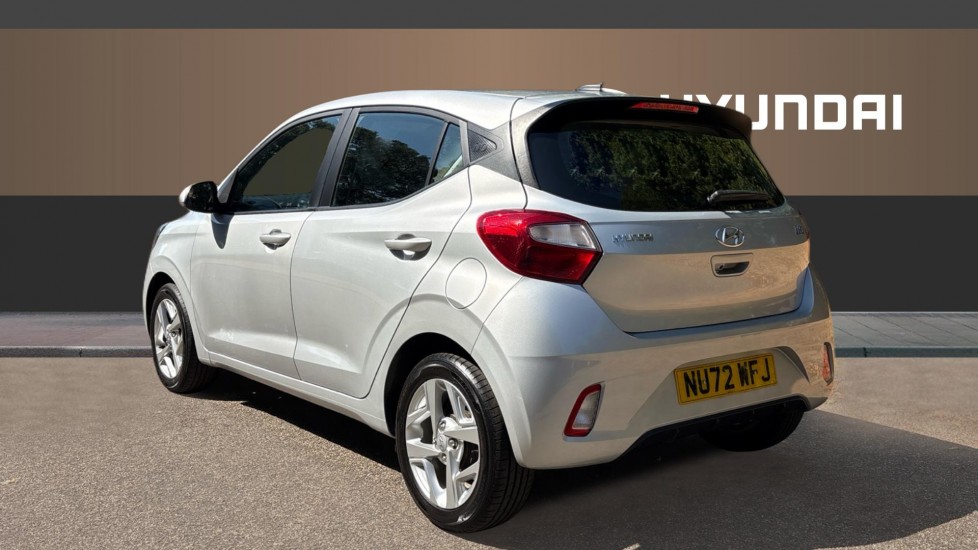 Hyundai i10 1.0 MPi SE Connect 5dr Auto Petrol Hatchback - Image 2
