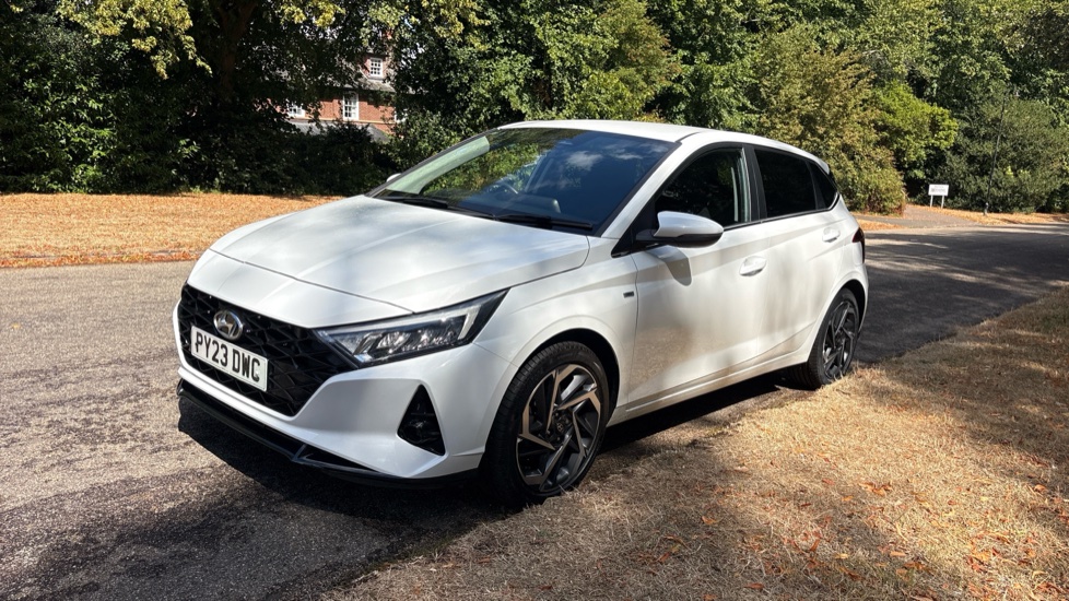 Hyundai i20 1.0T GDi 48V MHD Premium 5dr Petrol Hatchback - Image 22