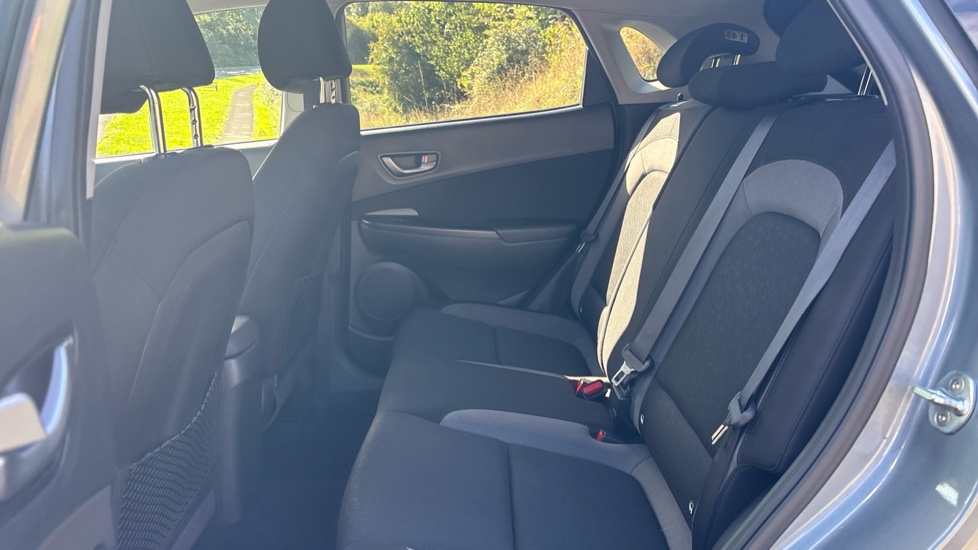 Hyundai KONA 1.0T GDi Blue Drive Premium 5dr Petrol Hatchback - Image 16