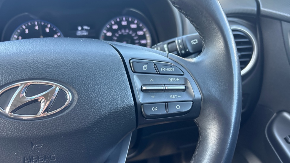 Hyundai KONA 1.0T GDi Blue Drive Premium 5dr Petrol Hatchback - Image 37