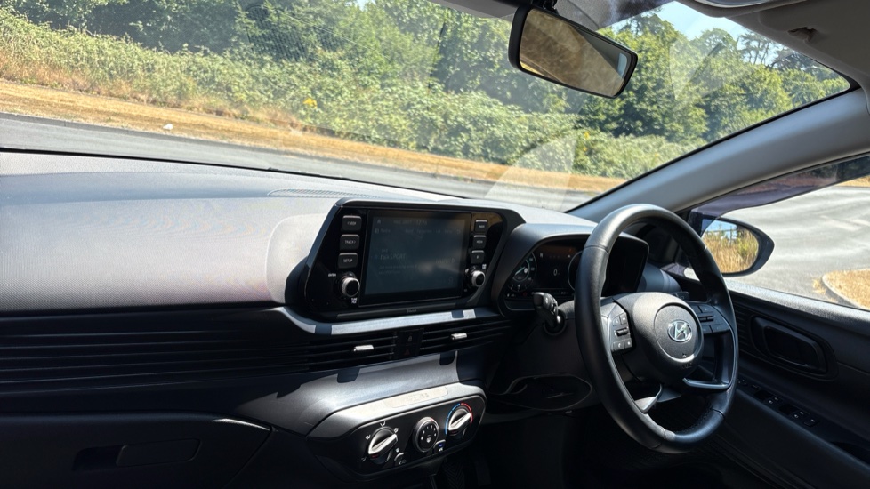 Hyundai i20 1.0T GDi 48V MHD SE Connect 5dr Petrol Hatchback - Image 9