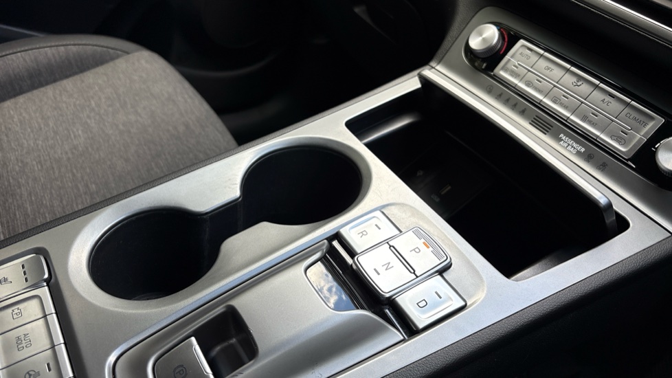 Hyundai KONA 150kW Premium 64kWh 5dr Auto Electric Hatchback - Image 36