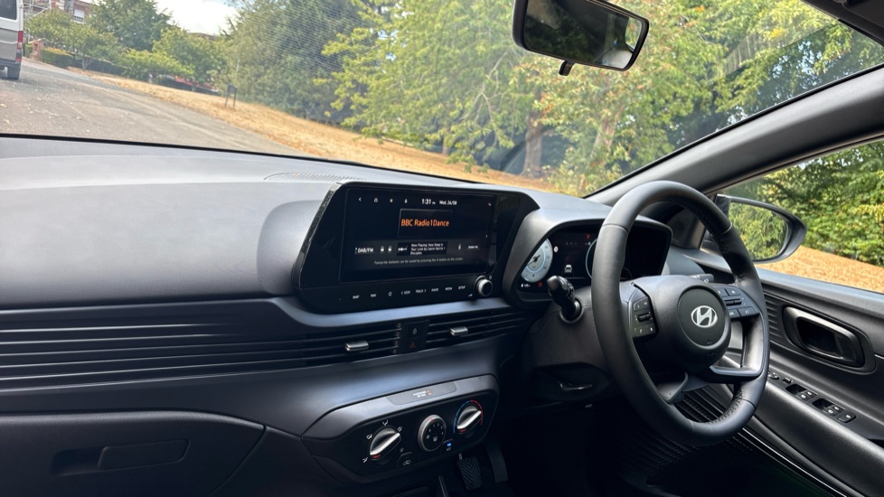 Hyundai i20 1.0T GDi 90 Black Line 5dr Petrol Hatchback - Image 9