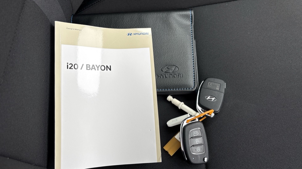 Hyundai i20 1.0T GDi 90 Black Line 5dr Petrol Hatchback - Image 19