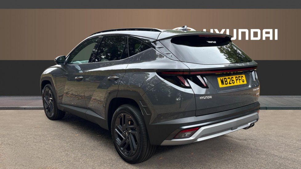 Hyundai TUCSON 1.6T 239 Hybrid Black Line 5dr Auto Hybrid Estate - Image 2