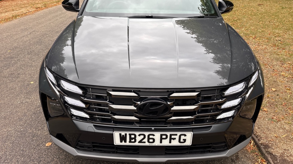Hyundai TUCSON 1.6T 239 Hybrid Black Line 5dr Auto Hybrid Estate - Image 8