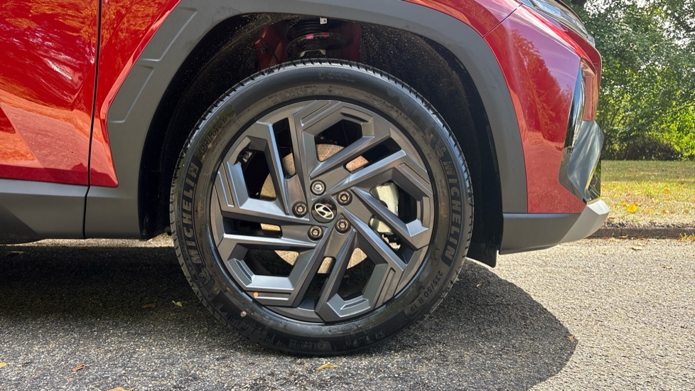 Hyundai TUCSON 1.6T 239 Hybrid Black Line 5dr Auto Hybrid Estate - Image 7