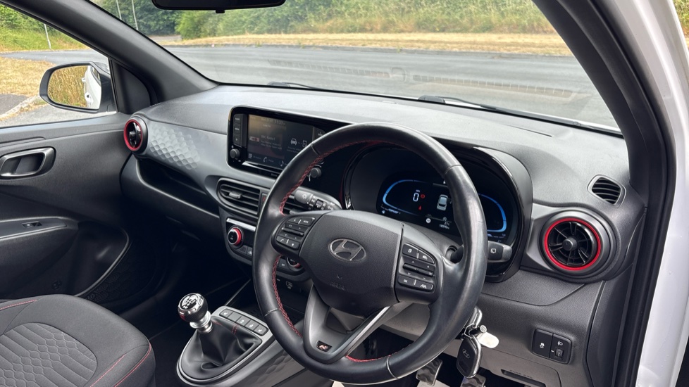 Hyundai i10 1.0 T-GDi N Line 5dr Petrol Hatchback - Image 11