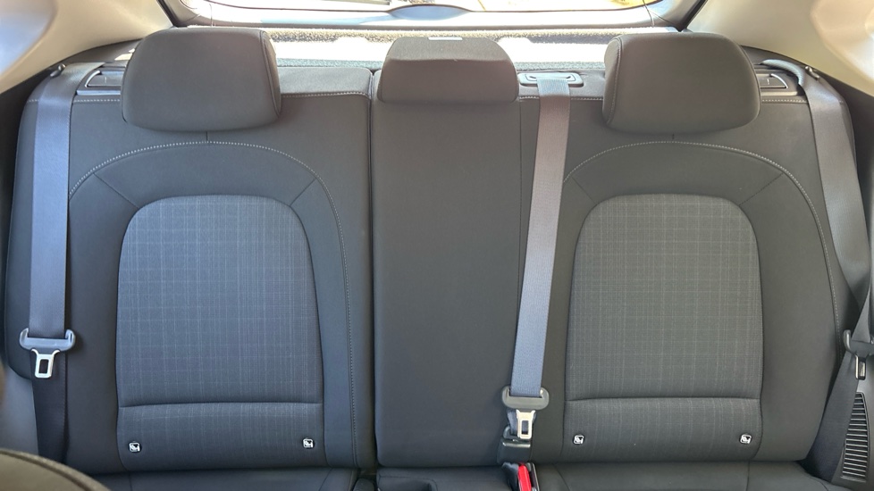 Hyundai KONA 1.0 TGDi 48V MHEV SE Connect 5dr Petrol Hatchback - Image 15