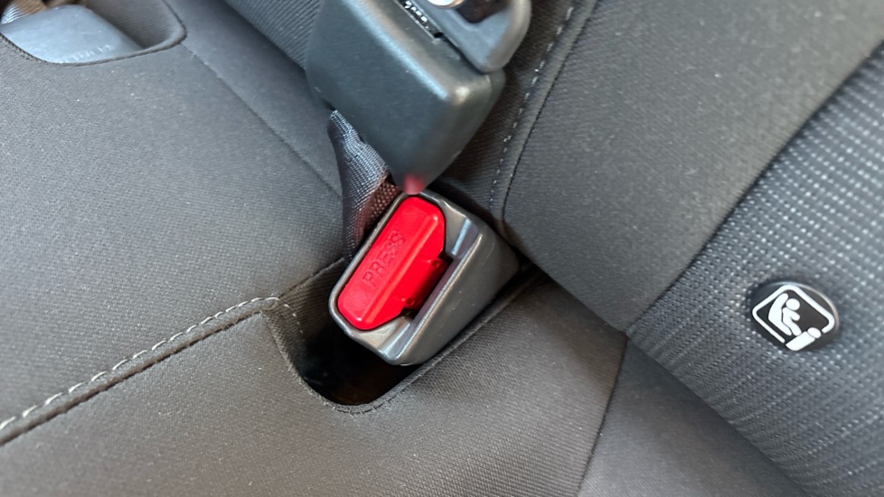 Hyundai KONA 1.0 TGDi 48V MHEV SE Connect 5dr Petrol Hatchback - Image 17