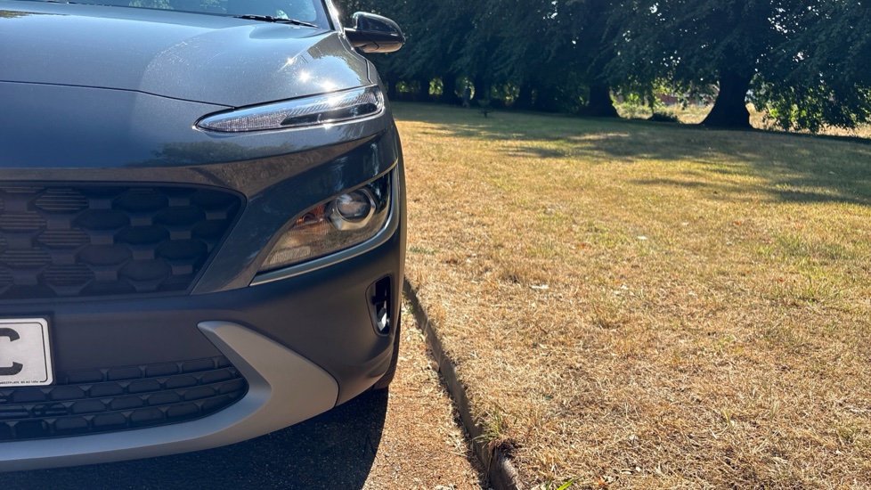 Hyundai KONA 1.0 TGDi 48V MHEV SE Connect 5dr Petrol Hatchback - Image 23