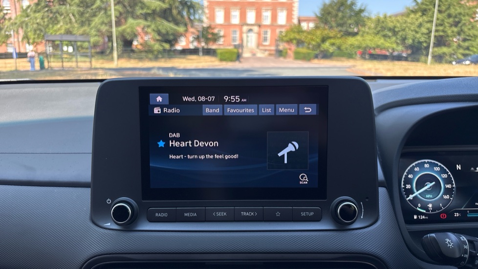 Hyundai KONA 1.0 TGDi 48V MHEV SE Connect 5dr Petrol Hatchback - Image 30