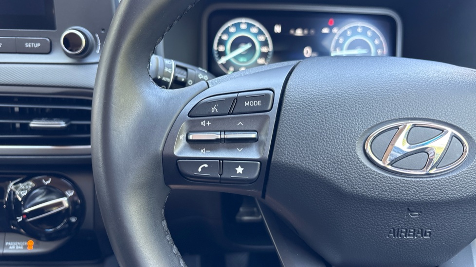 Hyundai KONA 1.0 TGDi 48V MHEV SE Connect 5dr Petrol Hatchback - Image 37