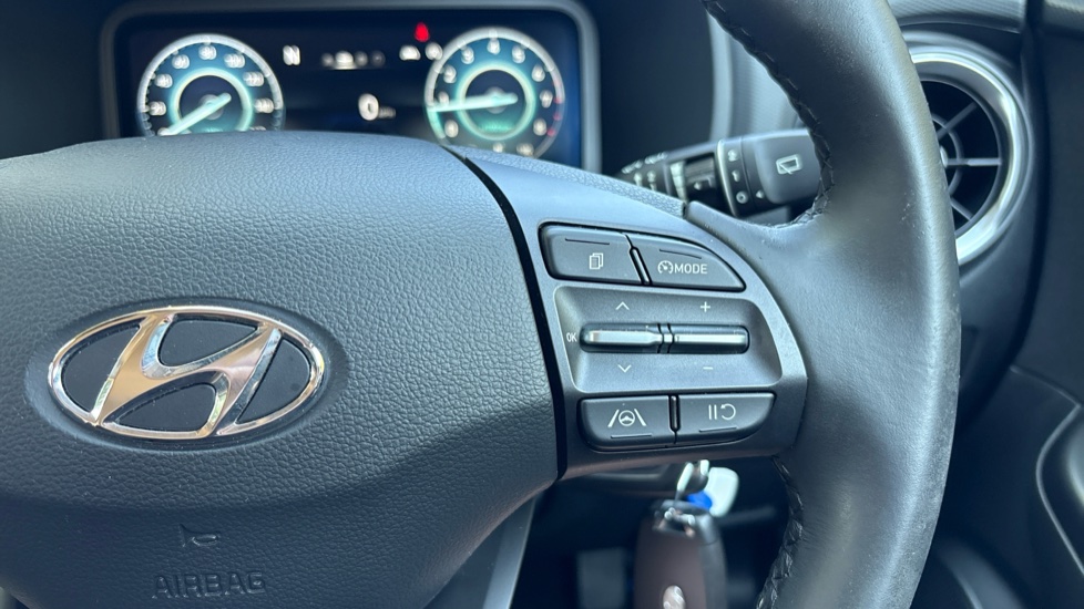 Hyundai KONA 1.0 TGDi 48V MHEV SE Connect 5dr Petrol Hatchback - Image 38