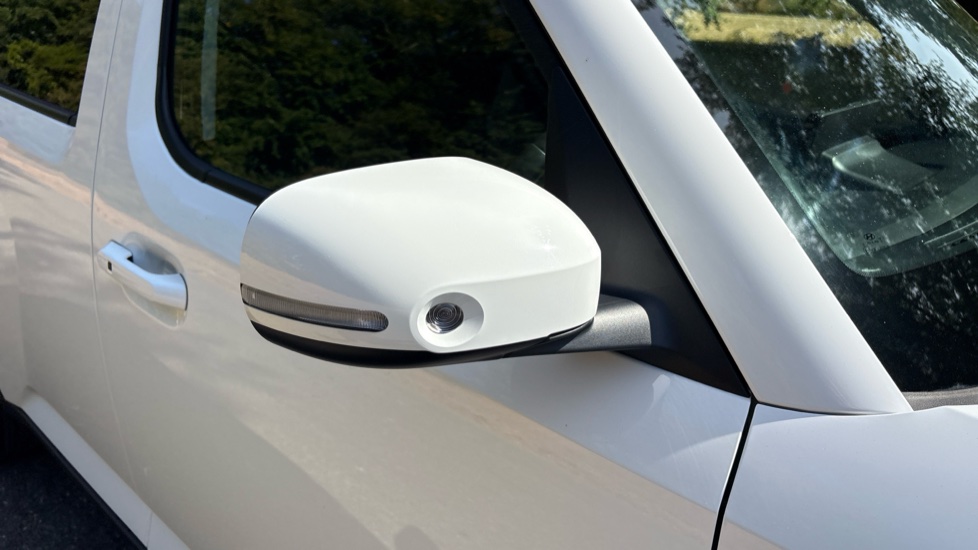 Hyundai INSTER 85kW 02 49kWh 5dr Auto Electric Hatchback - Image 24