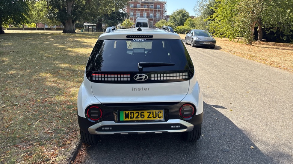 Hyundai INSTER 85kW 02 49kWh 5dr Auto Electric Hatchback - Image 28