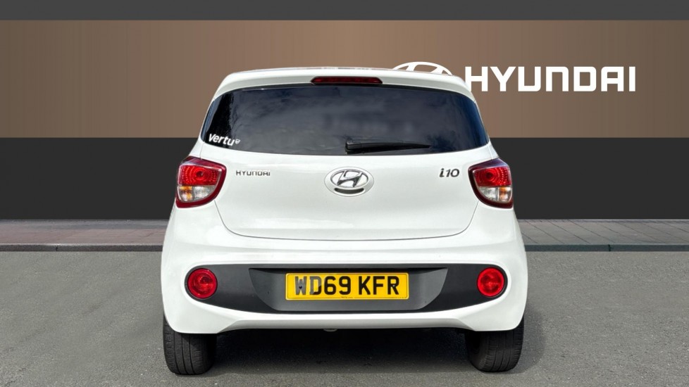 Hyundai i10 1.0 Play 5dr Petrol Hatchback - Image 6