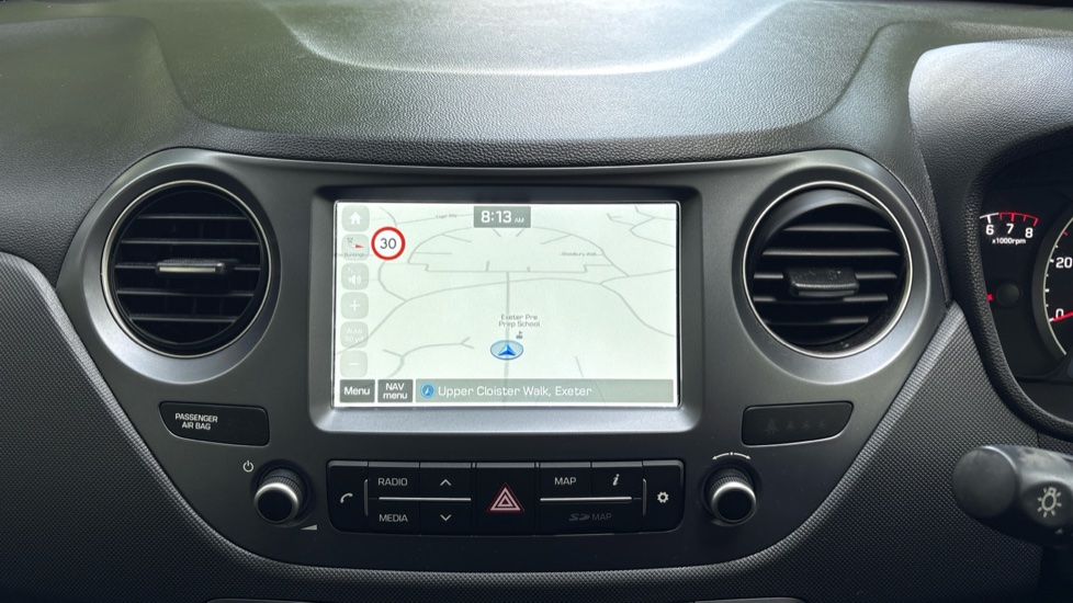 Hyundai i10 1.0 Play 5dr Petrol Hatchback - Image 12
