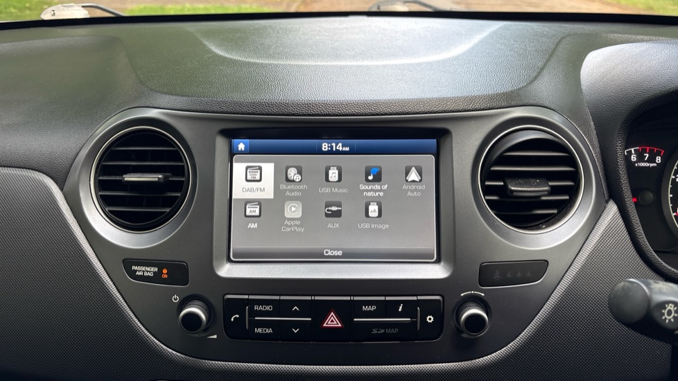 Hyundai i10 1.0 Play 5dr Petrol Hatchback - Image 32